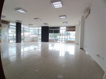 local en arriendo en san vicente. Cod A125440