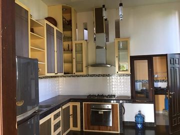 Rumah Mewah view bagus di Taman Villa Gombel Banyumanik