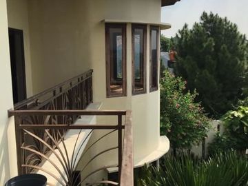 Rumah Mewah view bagus di Taman Villa Gombel Banyumanik