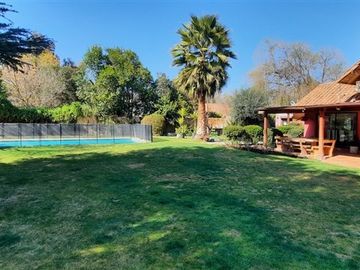 Parcela en arriendo en Colina