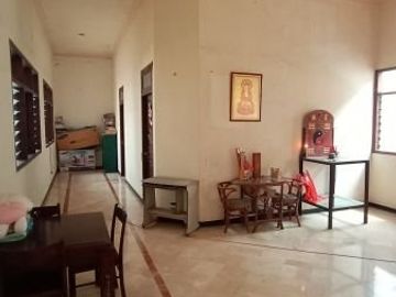 DARMO Villa Rumah Besar Siap Huni