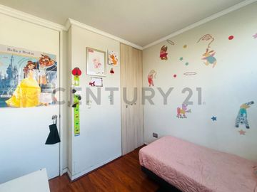 Se vende departamento  Independencia, Metro Hospitales