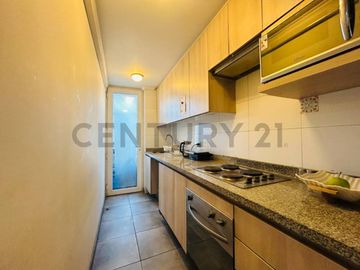 Se vende departamento  Independencia, Metro Hospitales