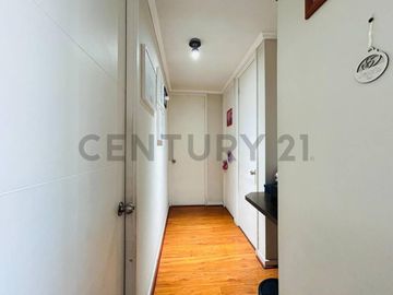 Se vende departamento  Independencia, Metro Hospitales