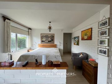 Casa en  Santo Domingo con vista al mar en primera línea