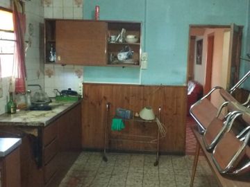 CASA QUINTA EN VENTA. PARQUE HERMOSO