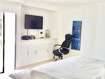 apartamento en venta en cristales. Cod V7241511