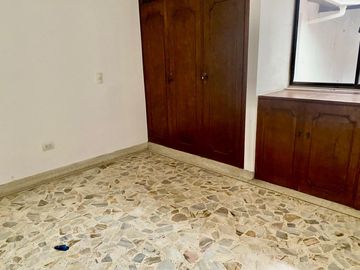casalote en venta en cristales. Cod V7470447