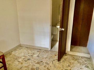casalote en venta en cristales. Cod V7470447