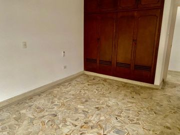 casalote en venta en cristales. Cod V7470447