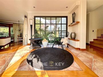 Casa en Venta en Santuario del Valle - Lo Barnechea