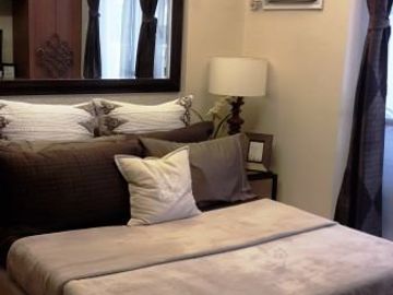 Affordable 2 Bedroom Condo Zinnia Towers in Quezon City