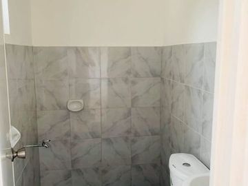 2BR House and lot for Sale at Cuidad Adelina Lake shore Subdivision!!!