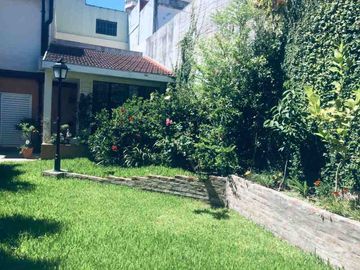 Departamento Tipo Casa en venta en Lanus Este