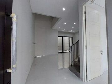 Rumah MANYAR JAYA Surabaya Kertajaya Klampis Nginden Semolo