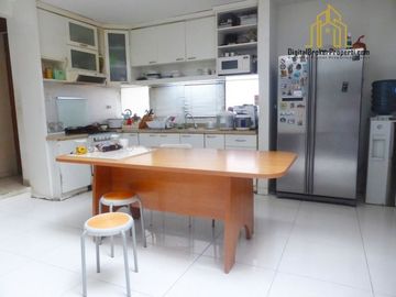 Rumah modern minimalis 2lt arcamanik dkt soetta bebas banjir | DIAHK