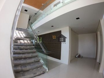 Multi-level House in Prime Ma. Luisa