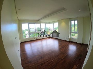 Multi-level House in Prime Ma. Luisa