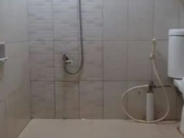 Rumah minimalis dan 2 lantai di margahayu dekat buahbatu