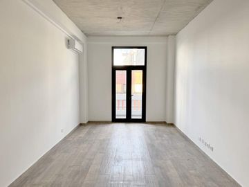 Venta Gran Monoambiente a Estrenar en Edificio de Categoría