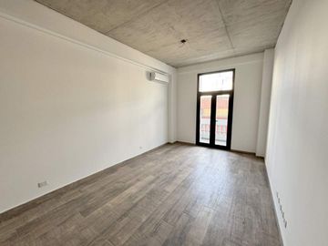 Venta Gran Monoambiente a Estrenar en Edificio de Categoría