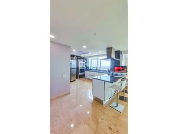 PENTHOUSE ESPECTACULAR  AMOBLADO PH YACHT CLUB PISCINA PRIVADA