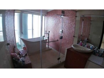 PENTHOUSE ESPECTACULAR  AMOBLADO PH YACHT CLUB PISCINA PRIVADA