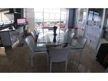 PENTHOUSE ESPECTACULAR  AMOBLADO PH YACHT CLUB PISCINA PRIVADA