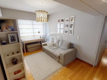 Departamento en venta, 4 ambientes, con cochera y baulera. Vicente López, sobre Avenida Libertador.