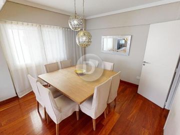 Departamento en venta, 4 ambientes, con cochera y baulera. Vicente López, sobre Avenida Libertador.