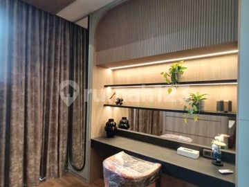 Rumah Mewah Furnished Pik, Area Full View Laut dan Golf