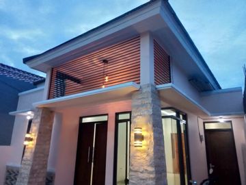 Rumah Jatimurni Jatiwarna Puri Gading dekat Kranggan Cibubur