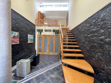 CASA/OFICINAS EN VENTA CON USO DE SUELO EN TLALPAN