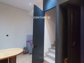 DISEWAKAN RUKO 3 LANTAI  NORTHRIDGE BUSINESS CENTRE BSD