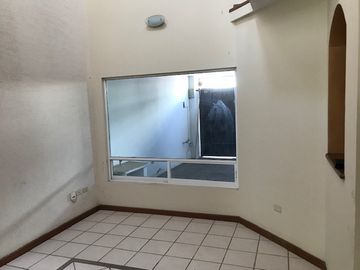 Casa en venta Fuentes De San Germain zona La Recta Cholula, UDLAP.