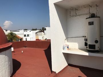 Casa en venta Fuentes De San Germain zona La Recta Cholula, UDLAP.