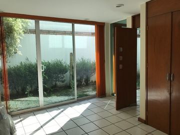 Casa en venta Fuentes De San Germain zona La Recta Cholula, UDLAP.