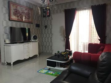 Rumah Bagus Nyaman di Graha Raya | CW/IW/RS 6872 - RS