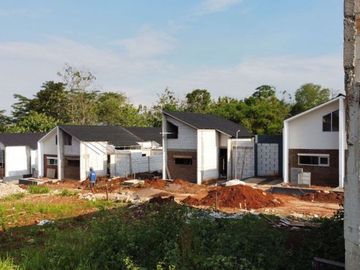 Rumah murah di kuningan 6 menit ke PDAM