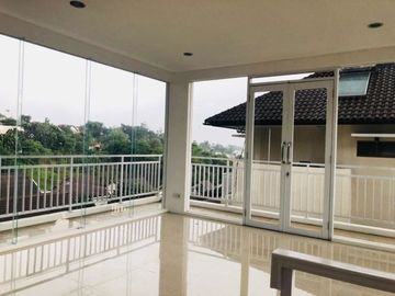 4 Bedroom House for sale