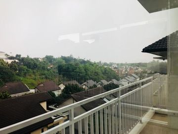 4 Bedroom House for sale