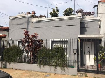 Casa refaccionada a nuevo - Martinez - VENTA  - Reynolds Propiedades