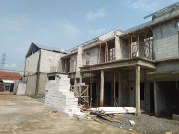 hunian berada di lokasi yang strategis