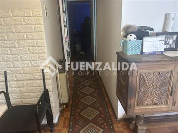 Casa en venta de 4 dormitorios y 2 baños en La Reina