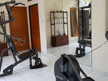 Rumah 2Lt, Unit Pojok, View Bagus, Prime Area Puri Cinere