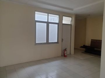 Rumah Bagus Lingkungan Nyaman Di Rajawali Bintaro Sektor 9 - CW 6304