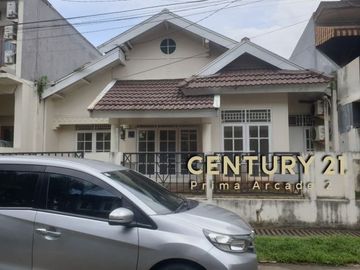 Rumah Bagus Lingkungan Nyaman Di Rajawali Bintaro Sektor 9 - CW 6304