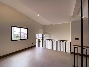 Residencia moderna de estilo californiano con vista al Lago en Metepec