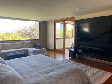 I3 vende casa puembo