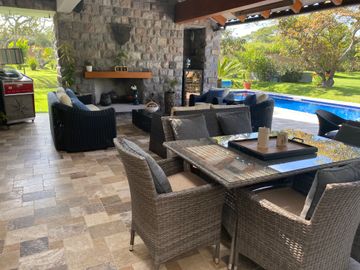 I3 vende casa puembo